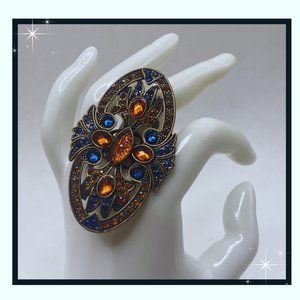 VINTAGE GOTHIC OVERSIZED COCKTAIL STATEMENT RING